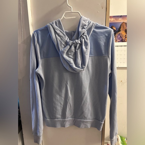 🍒 VS Pink Hoodie Baby Blue - Picture 2 of 4